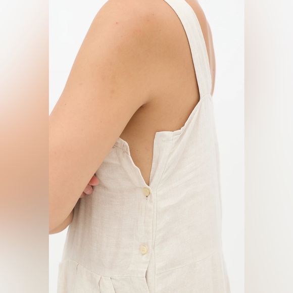 Rachel Comey
Beige Linen Wide Pleated Cropped Jumpsuit 4 - Picture 6 of 7